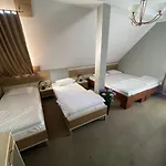 Goscinne Teczowa Hotel *