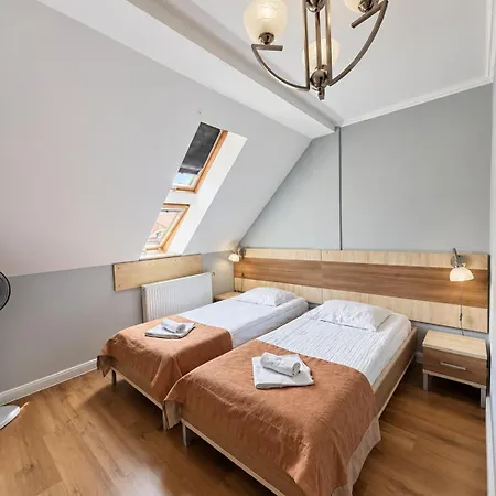 Goscinne Teczowa Hotel