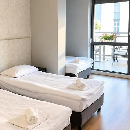Goscinne Teczowa Hotel Luban (Luban)