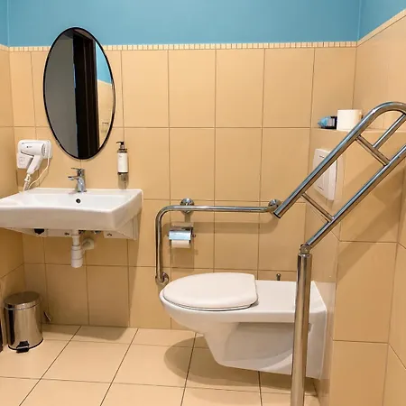 Goscinne Teczowa Hotel Luban (Luban)
