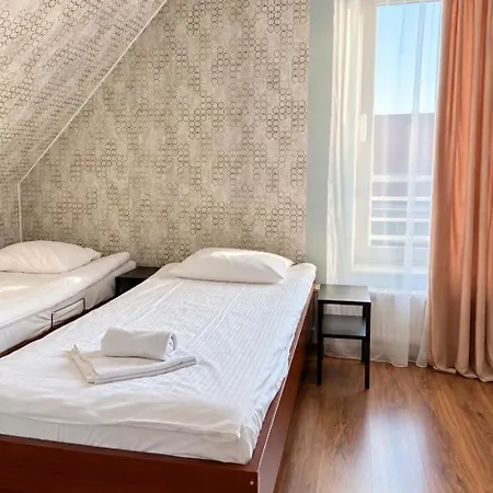Goscinne Teczowa Hotel