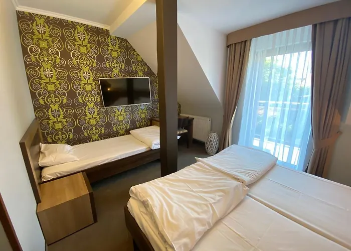 Hotel Goscinne Teczowa *